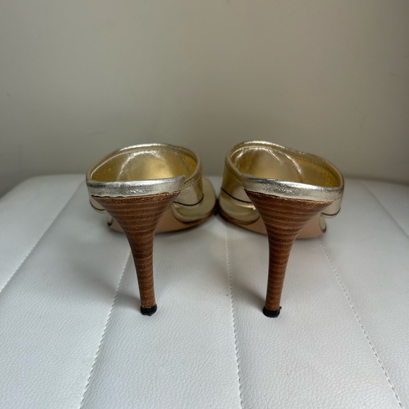 GUCCI Britt Gold Leather Thong Heel Sandals - Size 7 - Picture 3 of 5